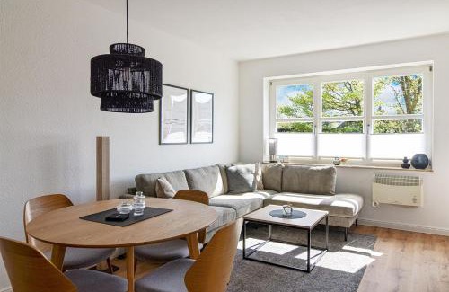 Schonberger Strand Apartment | Baltic Suite 16