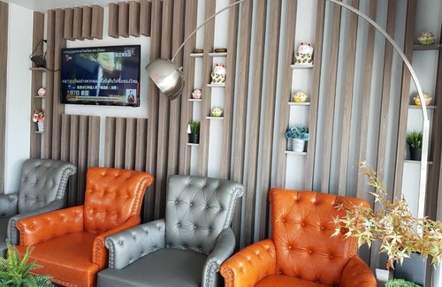 Rangsit Hotel | Bangkok Boutique Resort Rangsit