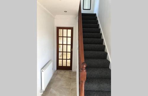 Bangor House | Bangor Home from Home 2bed house