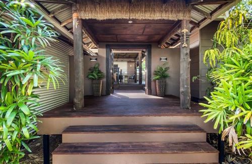 Horseshoe Bay House | Banyak Villa