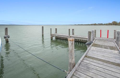 Paynesville House | Banyandah on the Lakes