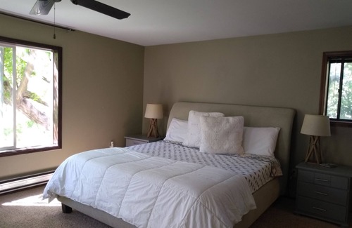 Huntington Other | Barber Ranch Retreat. 1 mile from Snake River. Family sized home. Pet Friendly.