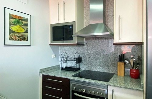 Poblenou Apartment | Barcelona Beach Breeze