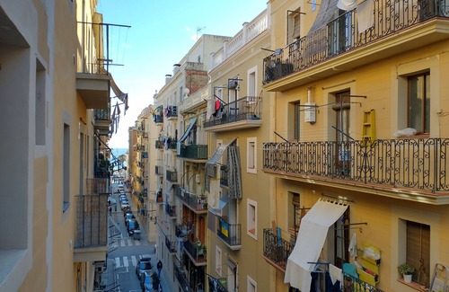 Barceloneta House | Barceloneta apartment with balcony