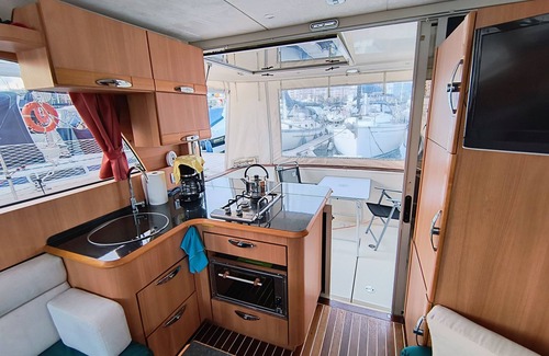 Ensanche Diputacion Boat Rental | Barco en Alicante