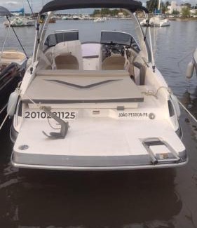 Jacare Boat Rental | Barco ventura 25 pés