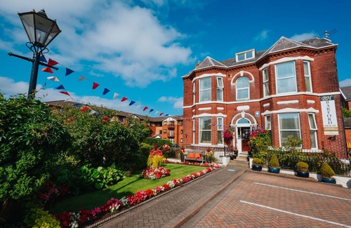 Southport Apartment | Barford House - Self-Catering Garden Apartment