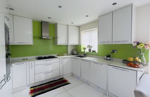 Barking House | Barking Haven Retreat