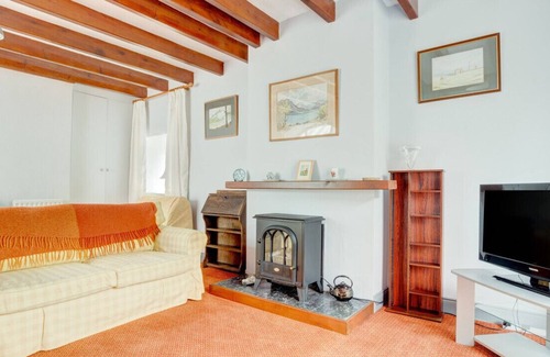 Alston House | Barn End - Two Bedroom House, Sleeps 4