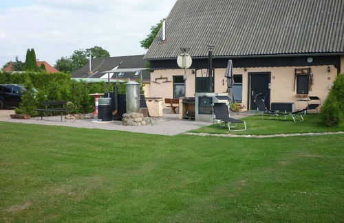 Muritz House | Barn Large garden Children's playground Grillecke beach only 1.2 km