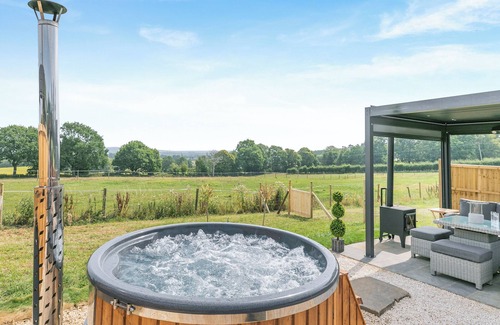 Skelmersdale Cottage | Barn Owl Lodge - UK49903