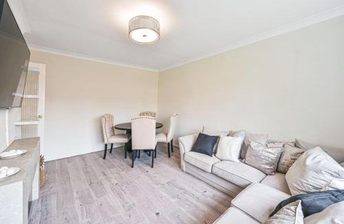 High Barnet Apartment | Barnet newly renovated
