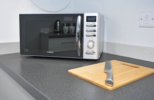 Crewe Apartment | Barnstone Villa - By Sigma Stays