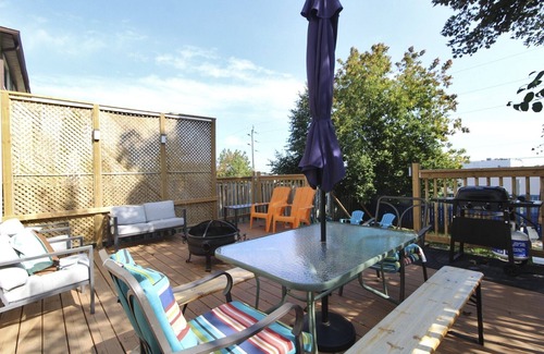 Barrie House | Barrie house close to all amenities