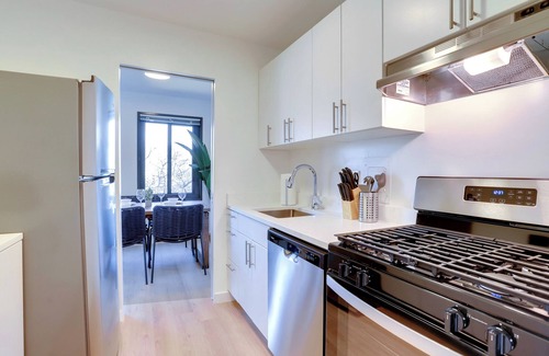 Court House Apartment | Barton Park View Apartments