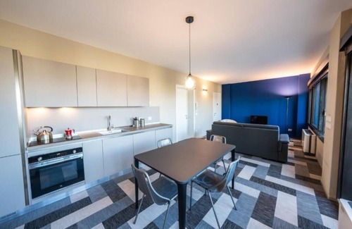 Mestre Apartment | BASALTO Venice Mestre Apartments :1 Bedroom Apartment with Terrace