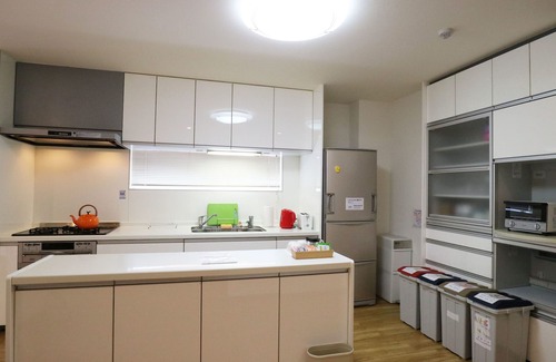 Naniwa House | Base Osaka