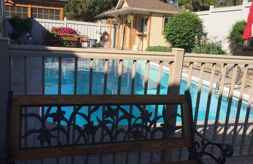 Brampton House | Basement Apartment in a Family Neighbourhood & access to Offices/407/FoodOutlets