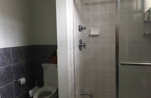 Brampton House | Basement Apartment in a Family Neighbourhood & access to Offices/407/FoodOutlets