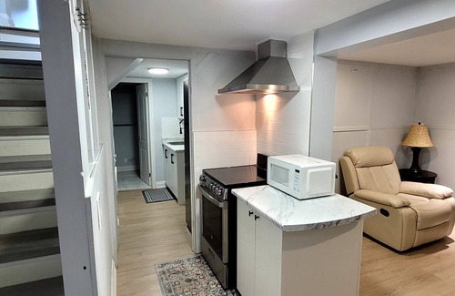Brampton House | Basement for 2 in Brampton