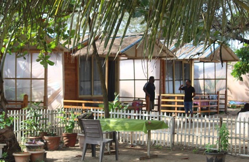 Arambol Cottage | Basho Beach Huts & Cafe