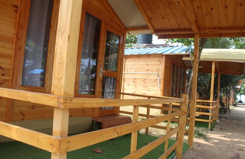Arambol Cottage | Basho Beach Huts & Cafe