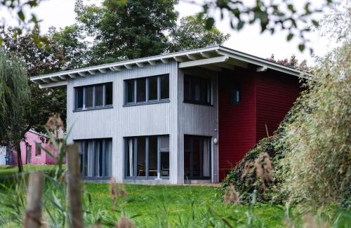 Neustrelitz Hotel | Basiskulturfabrik Öko-Hotel