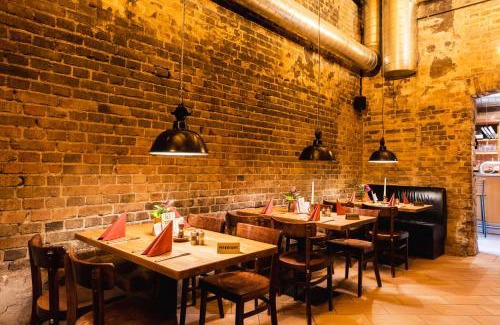 Neustrelitz Hotel | Basiskulturfabrik Öko-Hotel