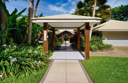 Craiglie House | Bask | Port Douglas, TOP NOTCH