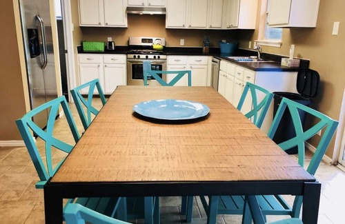 Bastrop House | Bastrop Gem Near ATX COTA Tesla, Long Stays Welcome!