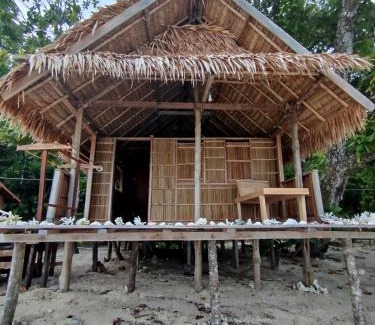 Raja Ampat House | Batanta Panorama Homestay