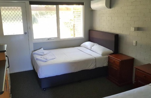 Bateau Bay Hotel | Bateau Bay Hotel