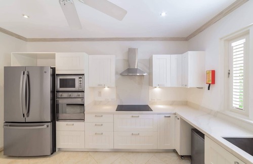 Little Battaleys House | Battaleys Mews 14 in St Peter by Personal Villas - Modern Amenities