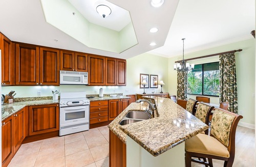 Royal Harbor Cottage | Bay Dreamer Cottage at Naples Bay Resort