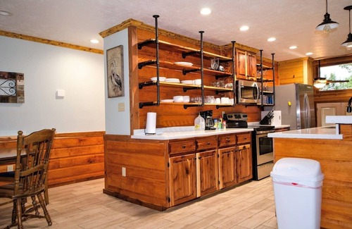 Negreet House | Bay Dreamer Custom Lakefront House, Boathouse and Ramp on Toledo Bend Lake