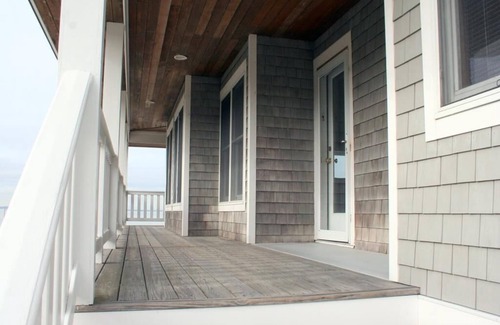 Loveladies House | Bay Front Home in Loveladies 44267