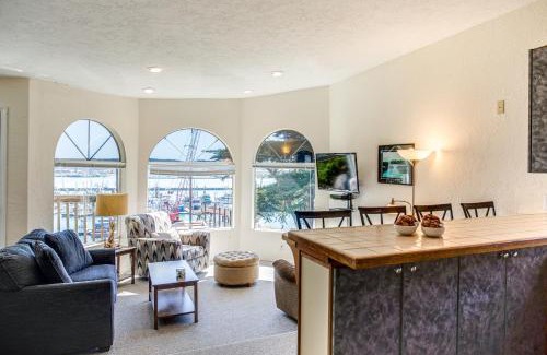 Historic Bayfront House | Bay Front Views! Shopping, Restaurants! Museums! Unit 4