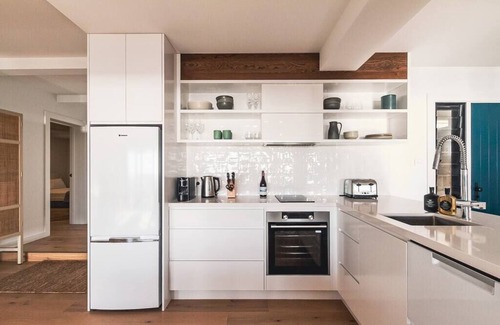 Yamba House | BAY PROPERTIES | Bridgewood