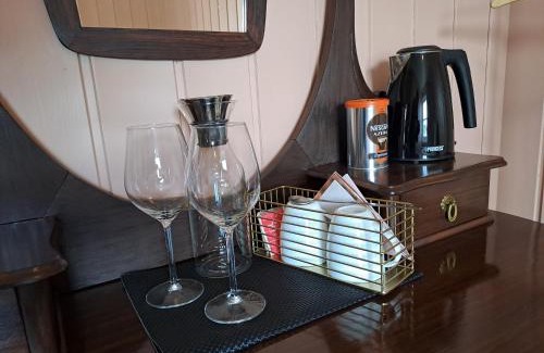 Svanøybukt House | Bay View Island Room - Svanøy