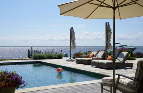Loveladies House | Bayfront, 6-room family-friendly pool on the slopes, private complex paradise