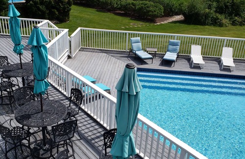 East Moriches House | Bayfront beauty with heated pool! Minutes to Westhampton!