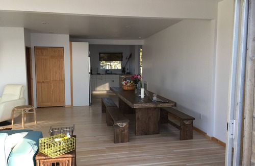 Cherry Grove House | Bayfront Fun! - 3 BR and 3 Ensuite Bath with Hot Tub!