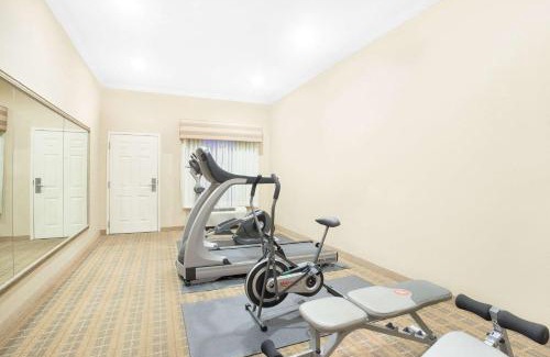 Crestview Hotel | Baymont by Wyndham Crestview