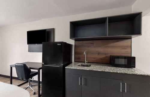 Dothan Hotel | Baymont by Wyndham Dothan