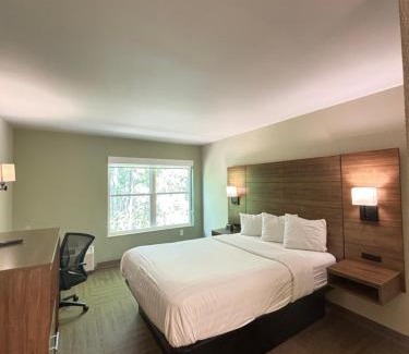 Lake Park Hotel | Baymont by Wyndham Lake Park Valdosta I75