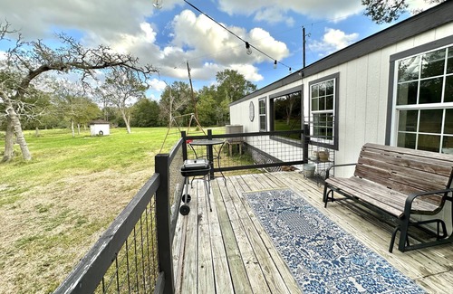 Santa Fe House | Bayou Dreaming Waterfront Escape