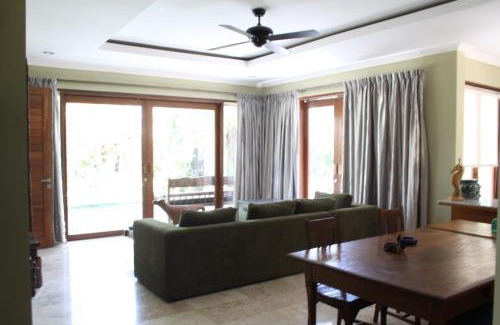 Candi Dasa Resort | Bayshore Residence
