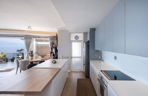 Camps Bay Apartment | Bayside Apartments.