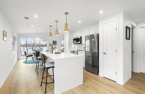 Little Falls House | Bayside Hideaway on the River