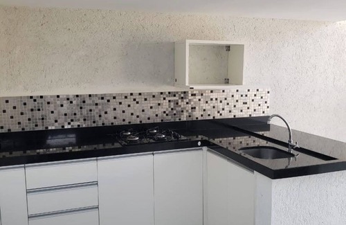 Florianopolis Apartment | Beautiful 1 bedroom duplex. We accept pets - 700m from UFSC